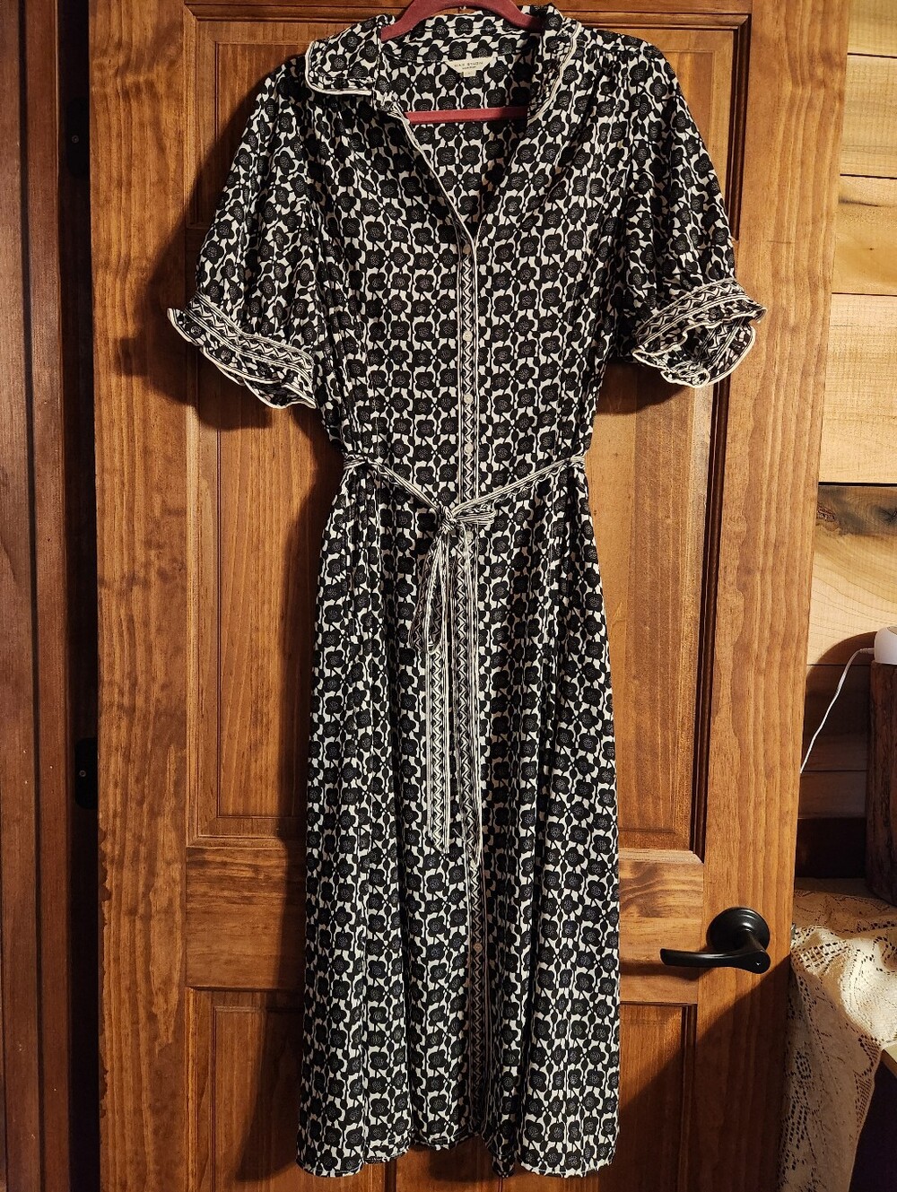Max Studio Black and White Printed Tie-Waist Midi Dress